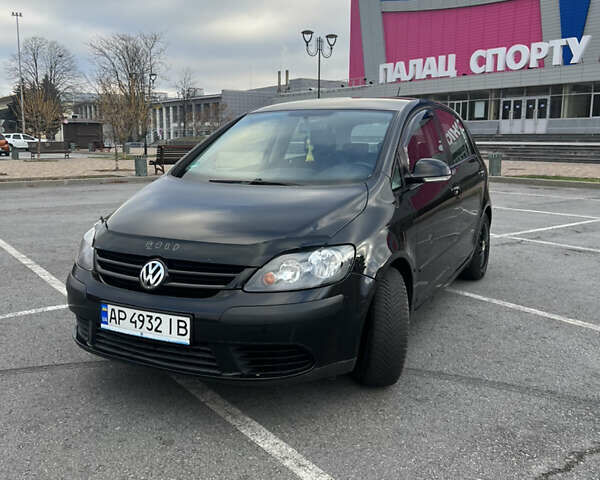 Чорний Фольксваген Golf Plus, об'ємом двигуна 1.4 л та пробігом 205 тис. км за 5800 $, фото 1 на Automoto.ua