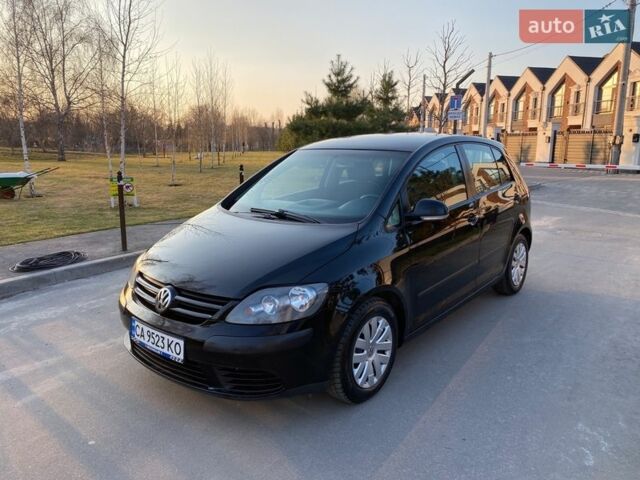 Черный Фольксваген Гольф Плюс, объемом двигателя 1.4 л и пробегом 280 тыс. км за 5350 $, фото 1 на Automoto.ua