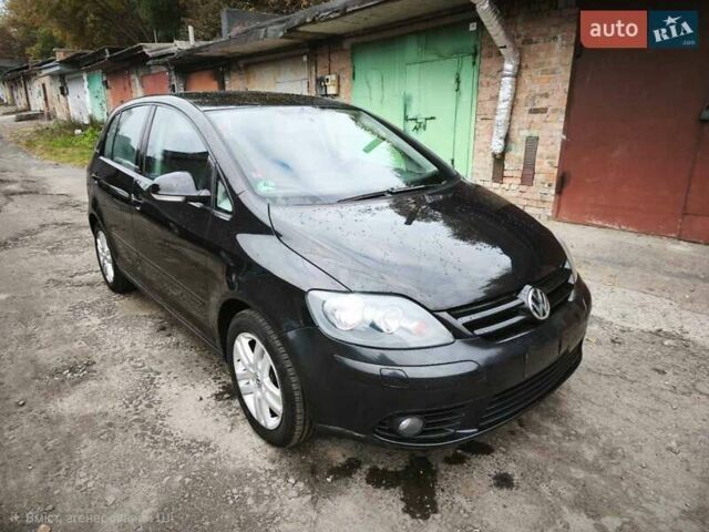Черный Фольксваген Гольф Плюс, объемом двигателя 1.6 л и пробегом 178 тыс. км за 7500 $, фото 1 на Automoto.ua