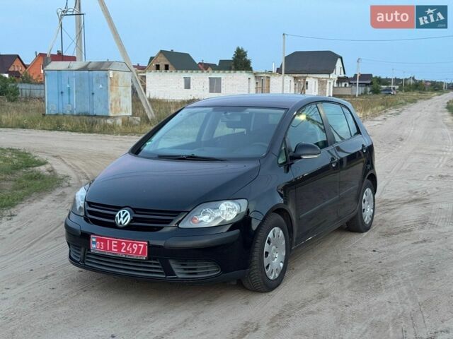 Чорний Фольксваген Golf Plus, об'ємом двигуна 1.6 л та пробігом 205 тис. км за 5100 $, фото 1 на Automoto.ua