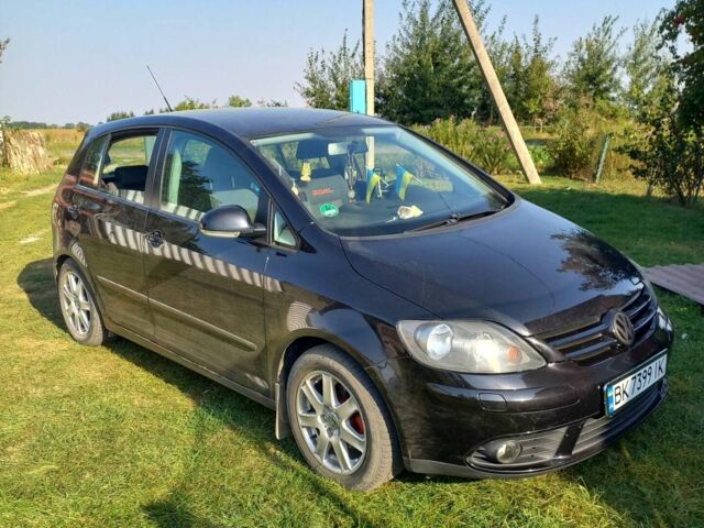 Чорний Фольксваген Golf Plus, об'ємом двигуна 1.6 л та пробігом 140 тис. км за 5800 $, фото 1 на Automoto.ua