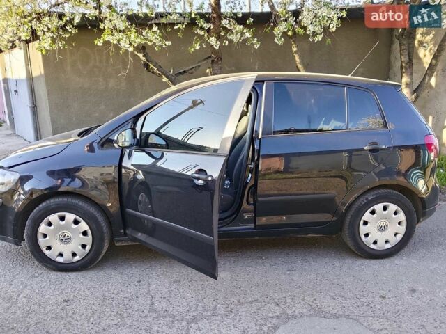 Чорний Фольксваген Golf Plus, об'ємом двигуна 1.6 л та пробігом 93 тис. км за 6300 $, фото 1 на Automoto.ua