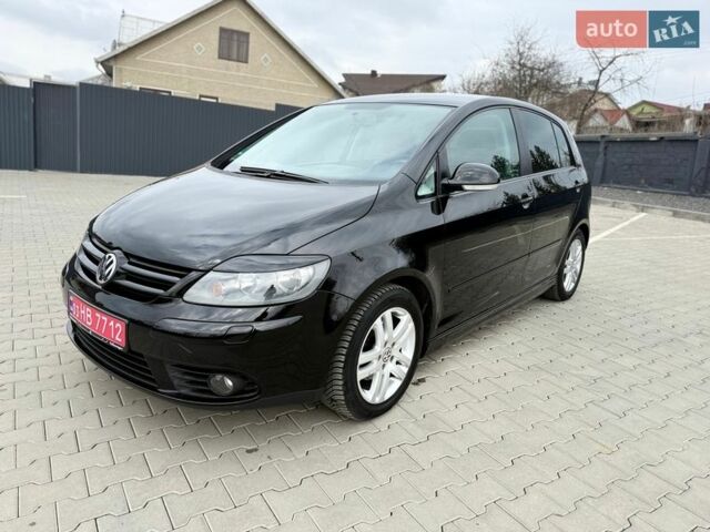 Черный Фольксваген Гольф Плюс, объемом двигателя 1.6 л и пробегом 229 тыс. км за 6199 $, фото 1 на Automoto.ua