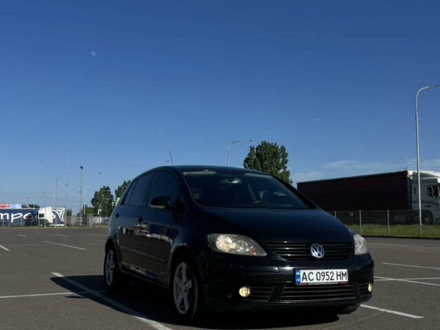 Чорний Фольксваген Golf Plus, об'ємом двигуна 1.6 л та пробігом 220 тис. км за 5500 $, фото 1 на Automoto.ua