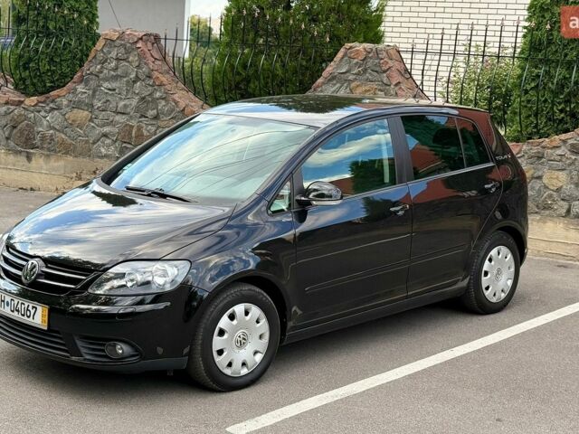 Чорний Фольксваген Golf Plus, об'ємом двигуна 1.6 л та пробігом 174 тис. км за 6400 $, фото 1 на Automoto.ua