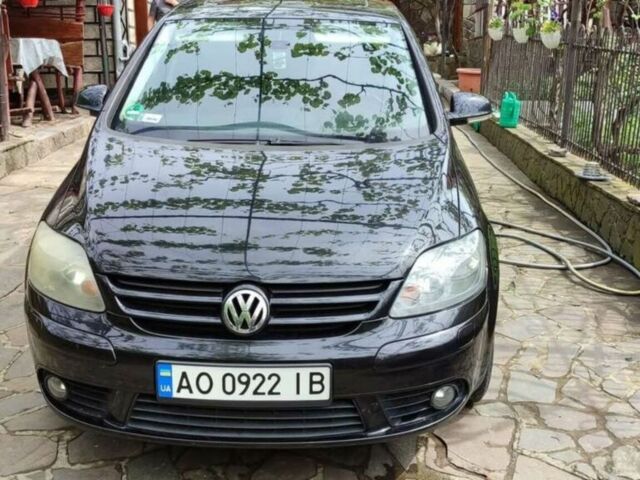 Чорний Фольксваген Golf Plus, об'ємом двигуна 1.6 л та пробігом 238 тис. км за 5100 $, фото 1 на Automoto.ua