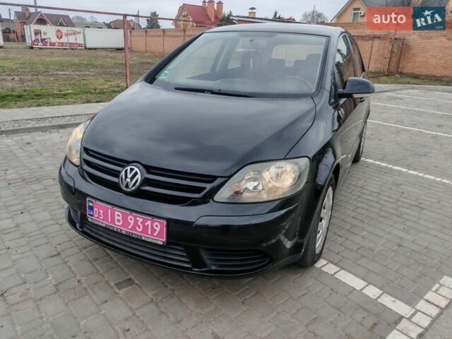 Чорний Фольксваген Golf Plus, об'ємом двигуна 1.6 л та пробігом 207 тис. км за 6000 $, фото 1 на Automoto.ua