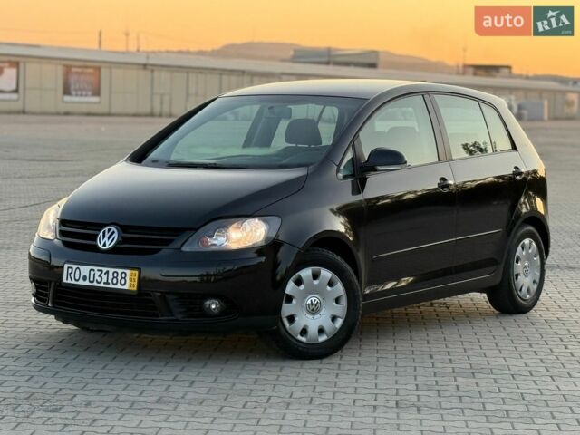 Чорний Фольксваген Golf Plus, об'ємом двигуна 1.6 л та пробігом 232 тис. км за 5800 $, фото 1 на Automoto.ua