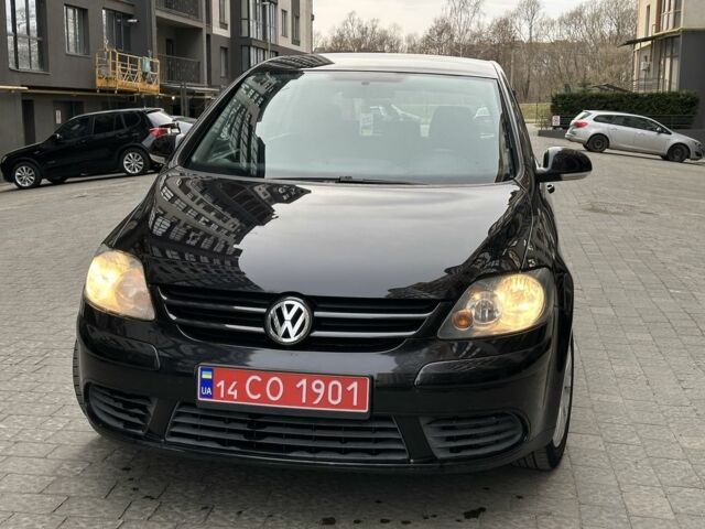 Черный Фольксваген Гольф Плюс, объемом двигателя 1.4 л и пробегом 230 тыс. км за 5250 $, фото 1 на Automoto.ua