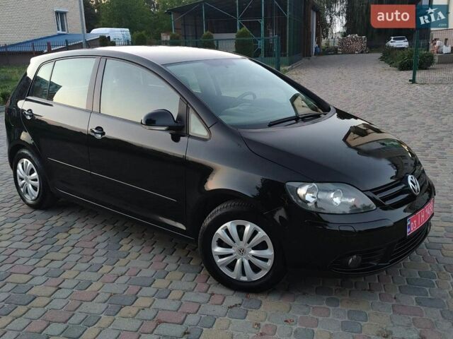 Чорний Фольксваген Golf Plus, об'ємом двигуна 1.4 л та пробігом 213 тис. км за 6000 $, фото 1 на Automoto.ua