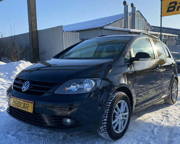 Черный Фольксваген Гольф Плюс, объемом двигателя 1.4 л и пробегом 183 тыс. км за 6200 $, фото 1 на Automoto.ua
