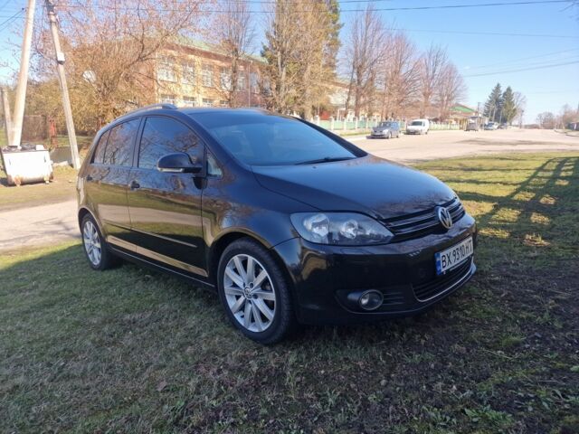 Черный Фольксваген Гольф Плюс, объемом двигателя 2 л и пробегом 276 тыс. км за 8000 $, фото 1 на Automoto.ua