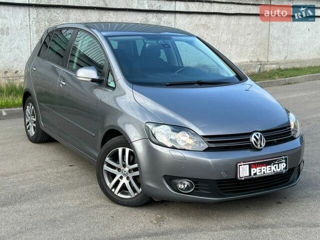 Черный Фольксваген Гольф Плюс, объемом двигателя 1.4 л и пробегом 152 тыс. км за 8699 $, фото 1 на Automoto.ua