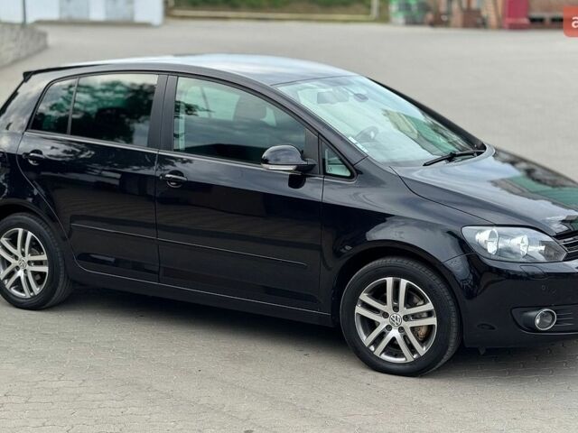Чорний Фольксваген Golf Plus, об'ємом двигуна 1.6 л та пробігом 259 тис. км за 7799 $, фото 1 на Automoto.ua
