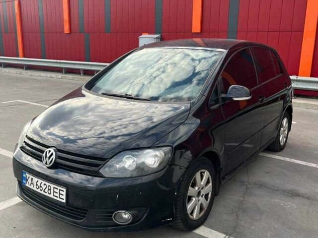 Черный Фольксваген Гольф Плюс, объемом двигателя 1.6 л и пробегом 250 тыс. км за 6200 $, фото 1 на Automoto.ua