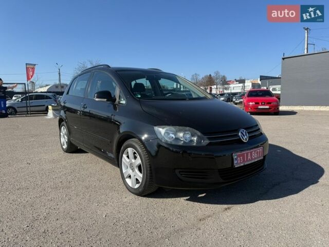 Черный Фольксваген Гольф Плюс, объемом двигателя 1.4 л и пробегом 213 тыс. км за 7200 $, фото 1 на Automoto.ua