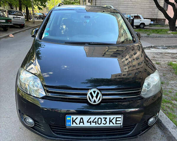 Черный Фольксваген Гольф Плюс, объемом двигателя 1.2 л и пробегом 225 тыс. км за 5600 $, фото 1 на Automoto.ua