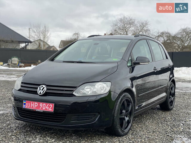 Черный Фольксваген Гольф Плюс, объемом двигателя 1.4 л и пробегом 204 тыс. км за 7750 $, фото 1 на Automoto.ua