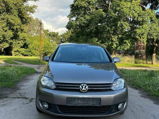 Чорний Фольксваген Golf Plus, об'ємом двигуна 2.2 л та пробігом 97 тис. км за 9200 $, фото 1 на Automoto.ua