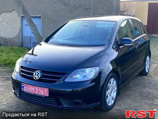 Черный Фольксваген Гольф Плюс, объемом двигателя 1.4 л и пробегом 186 тыс. км за 7200 $, фото 1 на Automoto.ua