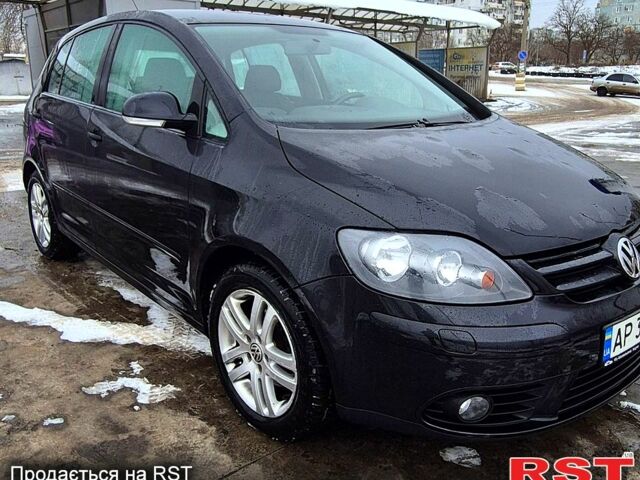 Чорний Фольксваген Golf Plus, об'ємом двигуна 1.6 л та пробігом 194 тис. км за 6800 $, фото 1 на Automoto.ua