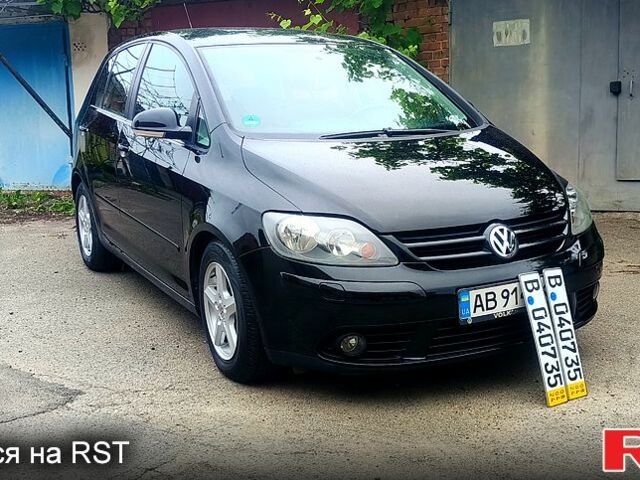 Чорний Фольксваген Golf Plus, об'ємом двигуна 1.6 л та пробігом 217 тис. км за 5850 $, фото 1 на Automoto.ua
