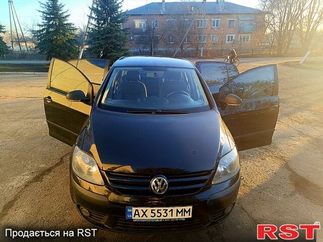 Черный Фольксваген Гольф Плюс, объемом двигателя 1.6 л и пробегом 189 тыс. км за 6700 $, фото 1 на Automoto.ua