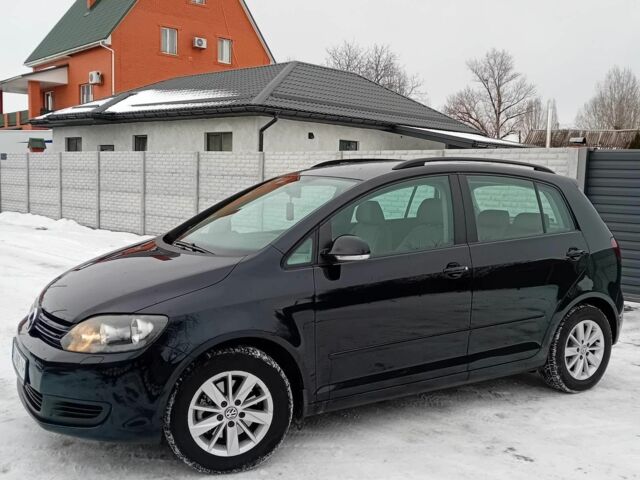 Черный Фольксваген Гольф Плюс, объемом двигателя 1.4 л и пробегом 226 тыс. км за 7300 $, фото 1 на Automoto.ua