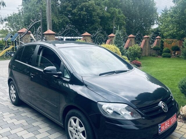 Чорний Фольксваген Golf Plus, об'ємом двигуна 1.4 л та пробігом 220 тис. км за 7200 $, фото 1 на Automoto.ua