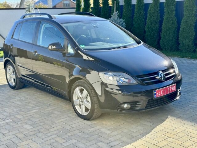 Черный Фольксваген Гольф Плюс, объемом двигателя 1.4 л и пробегом 154 тыс. км за 5999 $, фото 1 на Automoto.ua