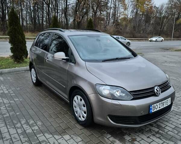 Коричневий Фольксваген Golf Plus, об'ємом двигуна 1.6 л та пробігом 191 тис. км за 6900 $, фото 1 на Automoto.ua