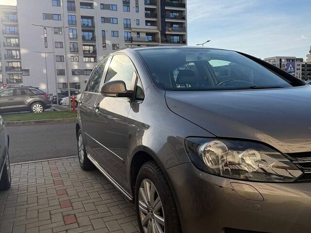 Коричневий Фольксваген Golf Plus, об'ємом двигуна 1.39 л та пробігом 122 тис. км за 9800 $, фото 1 на Automoto.ua