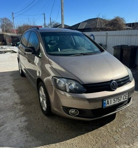 Коричневий Фольксваген Golf Plus, об'ємом двигуна 1.6 л та пробігом 220 тис. км за 11000 $, фото 1 на Automoto.ua