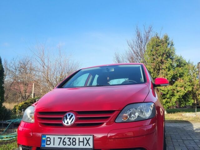 Червоний Фольксваген Golf Plus, об'ємом двигуна 1.4 л та пробігом 238 тис. км за 6700 $, фото 1 на Automoto.ua