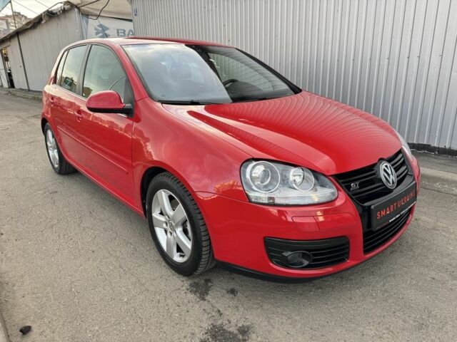 Красный Фольксваген Гольф Плюс, объемом двигателя 1.4 л и пробегом 229 тыс. км за 7250 $, фото 1 на Automoto.ua