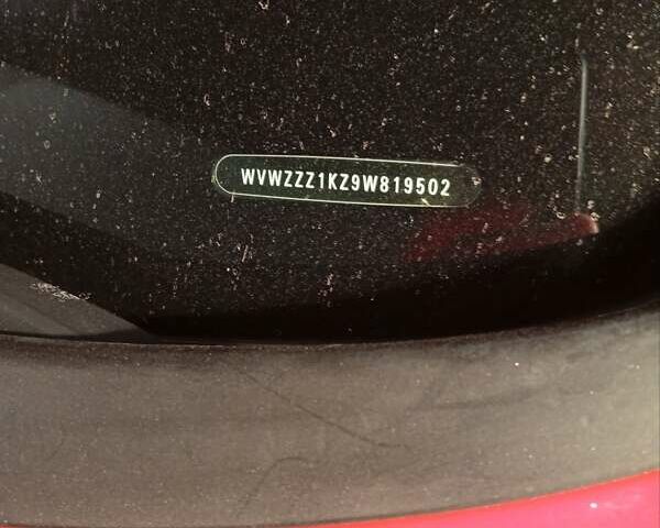 Красный Фольксваген Гольф Плюс, объемом двигателя 1.6 л и пробегом 96 тыс. км за 9500 $, фото 1 на Automoto.ua