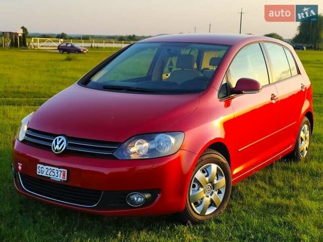 Червоний Фольксваген Golf Plus, об'ємом двигуна 1.4 л та пробігом 173 тис. км за 5999 $, фото 1 на Automoto.ua