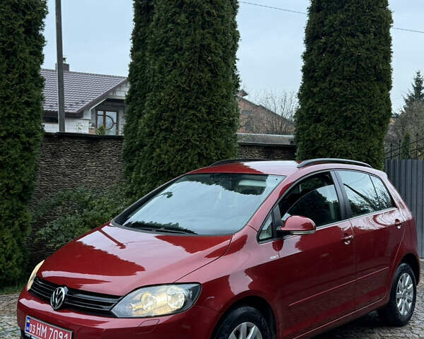 Червоний Фольксваген Golf Plus, об'ємом двигуна 1.4 л та пробігом 190 тис. км за 6600 $, фото 1 на Automoto.ua