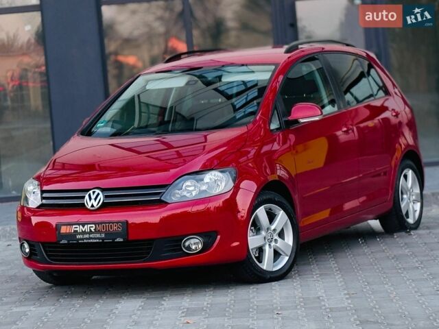 Червоний Фольксваген Golf Plus, об'ємом двигуна 1.4 л та пробігом 166 тис. км за 8800 $, фото 1 на Automoto.ua