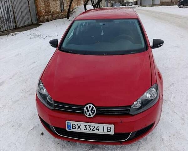 Червоний Фольксваген Golf Plus, об'ємом двигуна 1.6 л та пробігом 300 тис. км за 7400 $, фото 1 на Automoto.ua