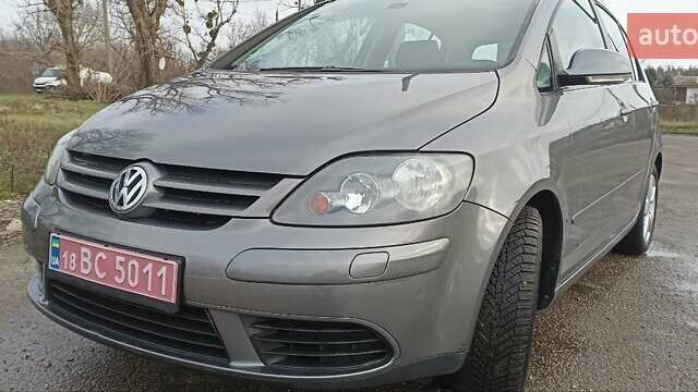 Фольксваген Golf Plus, об'ємом двигуна 1.6 л та пробігом 178 тис. км за 6300 $, фото 1 на Automoto.ua