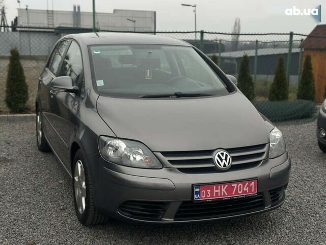 Фольксваген Golf Plus, об'ємом двигуна 1.6 л та пробігом 202 тис. км за 6500 $, фото 1 на Automoto.ua