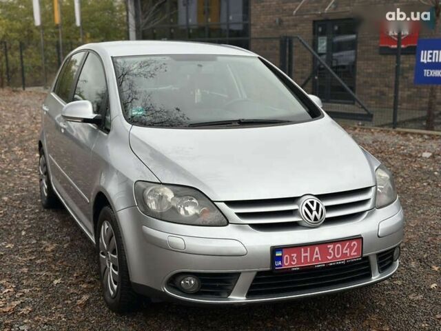 Фольксваген Golf Plus, об'ємом двигуна 1.6 л та пробігом 221 тис. км за 5999 $, фото 1 на Automoto.ua