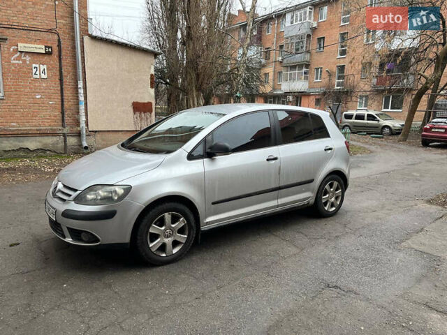 Фольксваген Гольф Плюс, объемом двигателя 1.6 л и пробегом 240 тыс. км за 6900 $, фото 1 на Automoto.ua