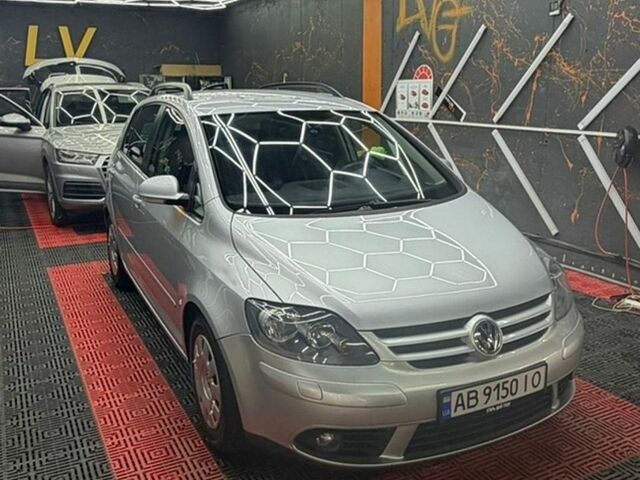 Фольксваген Golf Plus, об'ємом двигуна 1.6 л та пробігом 313 тис. км за 6299 $, фото 1 на Automoto.ua