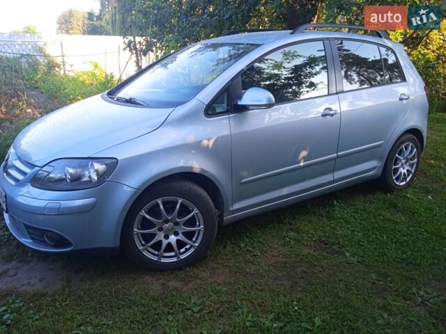 Фольксваген Golf Plus, об'ємом двигуна 1.6 л та пробігом 109 тис. км за 6100 $, фото 1 на Automoto.ua