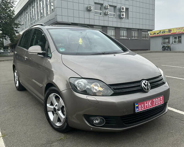 Фольксваген Гольф Плюс, объемом двигателя 1.4 л и пробегом 215 тыс. км за 7700 $, фото 1 на Automoto.ua