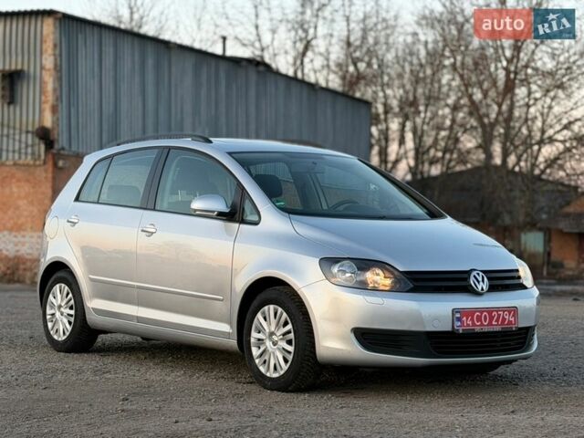 Фольксваген Гольф Плюс, объемом двигателя 0 л и пробегом 183 тыс. км за 8999 $, фото 1 на Automoto.ua