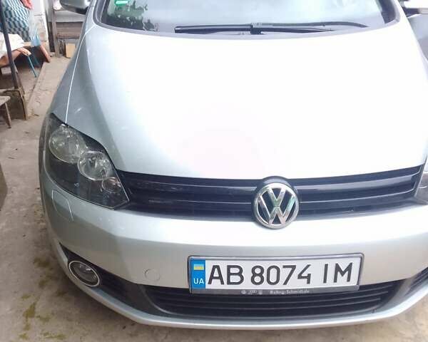 Фольксваген Гольф Плюс, объемом двигателя 1.2 л и пробегом 220 тыс. км за 7500 $, фото 1 на Automoto.ua
