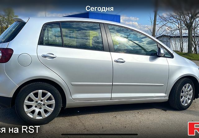 Фольксваген Golf Plus, об'ємом двигуна 1.6 л та пробігом 210 тис. км за 5555 $, фото 1 на Automoto.ua